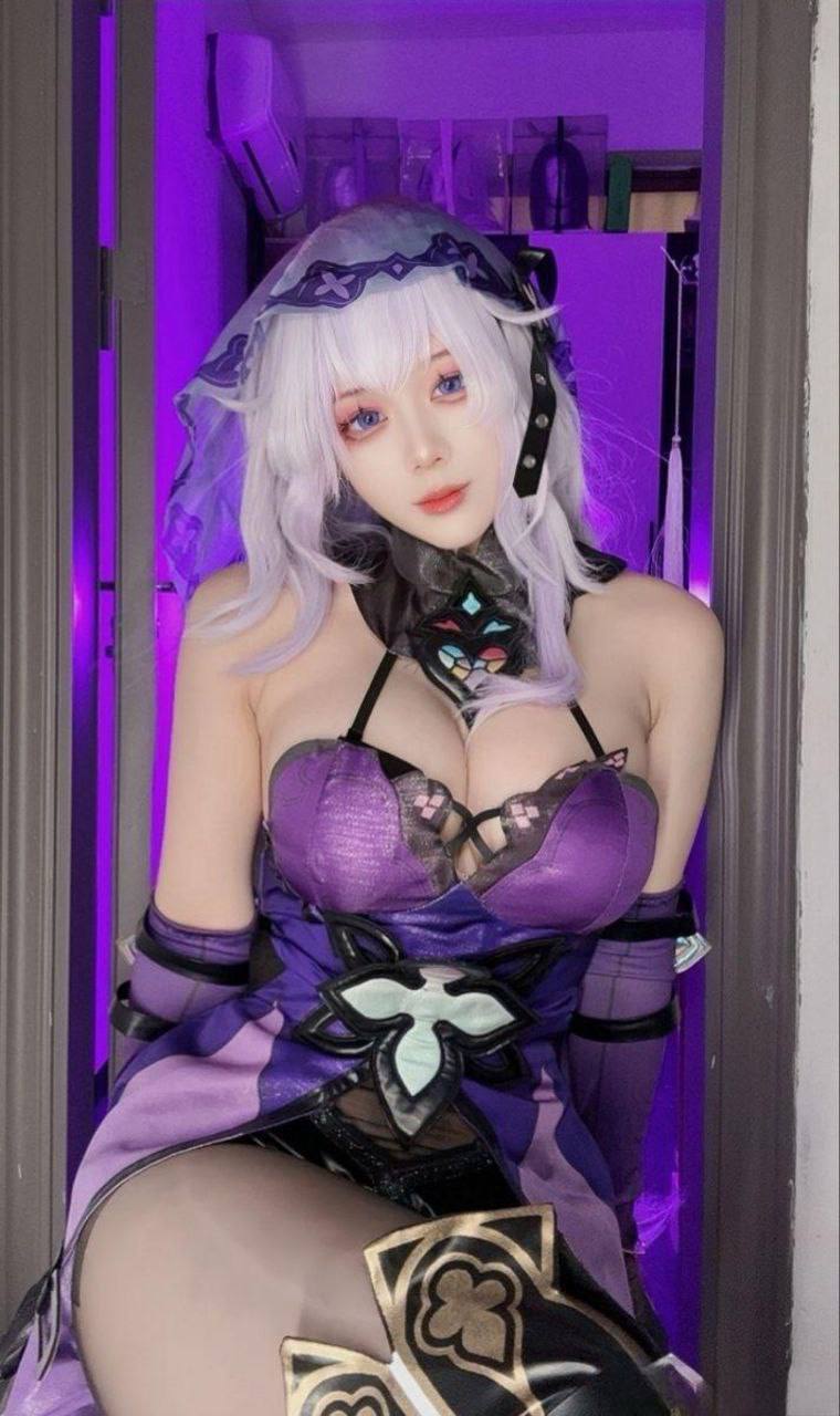 日韩亚洲欧美激情,メイリン モデルコレクション メ,观看免费无删减完整版